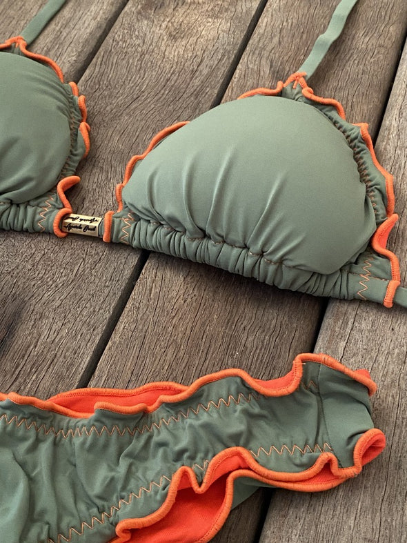 Bikini Wide Sides Ripple Cerrado