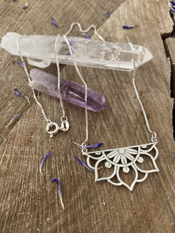 Silver 925 Necklace - Half Mandala Flower